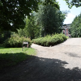 powiększ zdjęcie: Zobacz jak przebiega rewitalizacja parkowych alejek