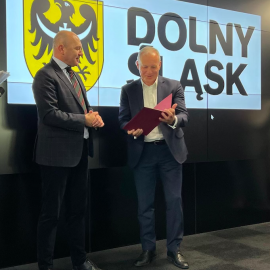 powiększ zdjęcie: Świetny wynik UKS Dziewiątka w ogólnopolskiej rywalizacji. Gratulujemy