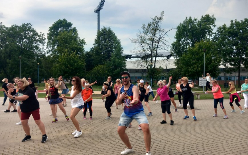 W piątek zumba w parku