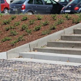 powiększ zdjęcie: Zakończono modernizację podwórza przy ul. Zielonej