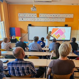 powiększ zdjęcie: Konsultacje społeczne: Dyskusja nad przyszłością rejonu ul. Bydgoskiej