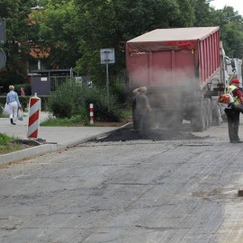 powiększ zdjęcie: Ostatni etap remontu ul. Gwiezdnej w Legnicy