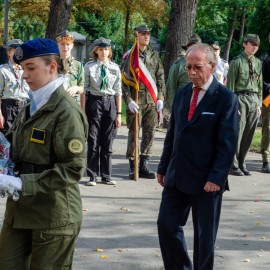 powiększ zdjęcie: Uczcili pamięć ofiar II Wojny Światowej