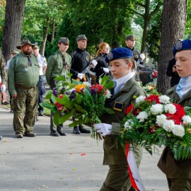 powiększ zdjęcie: Uczcili pamięć ofiar II Wojny Światowej