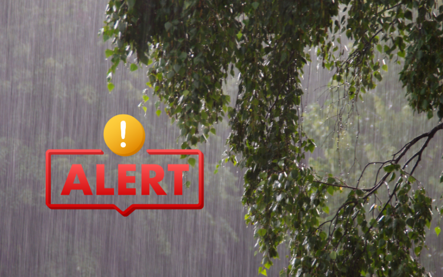 Ostrzeżenie IMGW przed deszczem. Sztab kryzysowy monitoruje sytuację