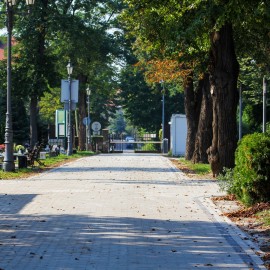 Zakończono przebudowę alejek na Cmentarzu Komunalnym
