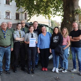 powiększ zdjęcie: 4 tony darów z Legnicy trafiły do powodzian