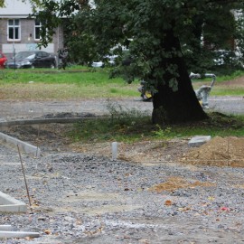 powiększ zdjęcie: Nowe boiska i bieżnia przy II LO w Legnicy – kolejny etap inwestycji w sport