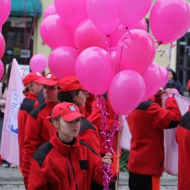 powiększ zdjęcie: 26. Marsz Ku Zdrowiu przeszedł ulicami Legnicy