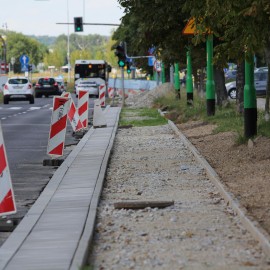 Podpisano umowę na dokończenie dróg rowerowych i chodników na al. Piłsudskiego