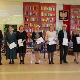 powiększ zdjęcie: Miejskie obchody Dnia Edukacji Narodowej