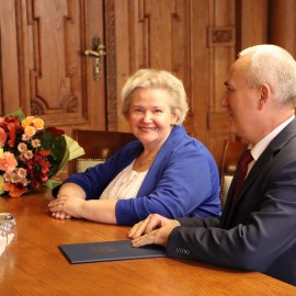 powiększ zdjęcie: 20 lat miłości i wsparcia. Jubileusz rodzinnego pogotowia w Legnicy