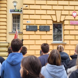 powiększ zdjęcie: Obchody 85. rocznicy przyznania Nagrody Nobla Gerhardowi Domagkowi