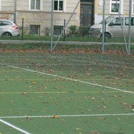 powiększ zdjęcie: Zakończono modernizację boiska przy II LO
