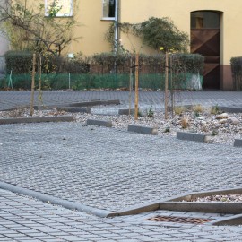 Zakończenie modernizacji podwórza między ulicami Traugutta, Roosevelta i Chłapowskiego