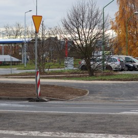 powiększ zdjęcie: Prace na al. Piłsudskiego na ostatniej prostej