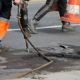 Remont cząstkowy ulic. Rozstrzygnięto przetarg na te roboty
