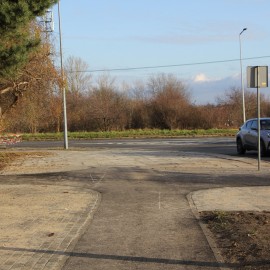 powiększ zdjęcie: Nowe ścieżki rowerowe i chodniki na Piekarach już gotowe