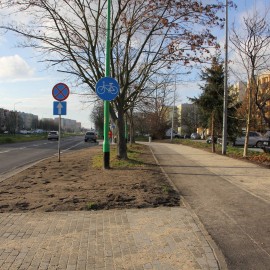 powiększ zdjęcie: Nowe ścieżki rowerowe i chodniki na Piekarach już gotowe
