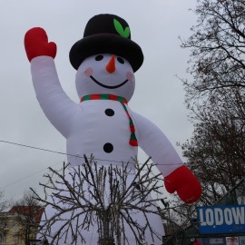 powiększ zdjęcie: Zapraszamy na lodowisko i atrakcyjny program z piratami