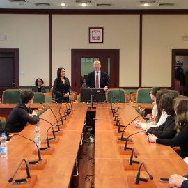 powiększ zdjęcie: III sesja Młodzieżowej Rady Miejskiej w Legnicy