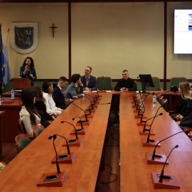 powiększ zdjęcie: III sesja Młodzieżowej Rady Miejskiej w Legnicy