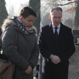 powiększ zdjęcie: Legniczanie uczcili bohaterów powstania wielkopolskiego