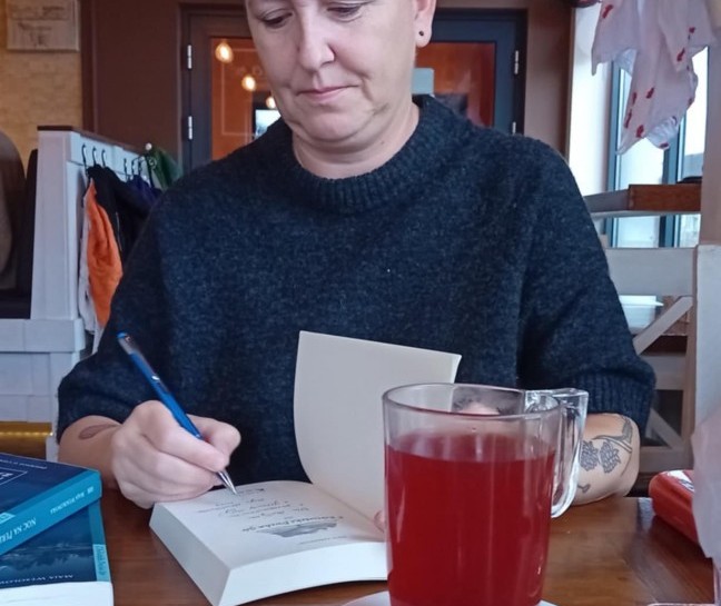 Spotkaj się z pisarką Mają Wesołowską w Legnickiej Bibliotece Publicznej