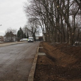 powiększ zdjęcie: LBO. Na osiedlu Wielka Woda przebudowano drogę wewnętrzną