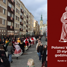 powiększ zdjęcie: Maturzyści zatańczą Poloneza Witelona