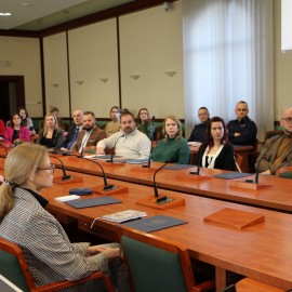 powiększ zdjęcie: Inauguracyjne spotkanie Komitetu Rewitalizacji Miasta Legnicy