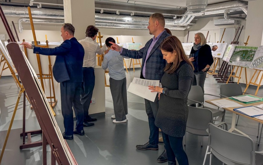 Komisja ocenia koncepcje zagospodarowania jednostki D na Piekarach