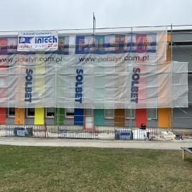 powiększ zdjęcie: Postępują prace przy termomodernizacji budynków publicznych