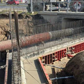 powiększ zdjęcie: Zobacz jak przebiega budowa ronda turbinowego na ul. Jaworzyńskiej