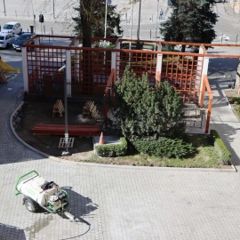 Dobiega końca przebudowa podwórza przy siedzibie Urzędu Miasta w Legnicy