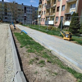 powiększ zdjęcie: Trwa przebudowa ul. Łowickiej. Zobacz jak przebiegają prace