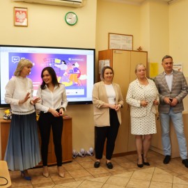 powiększ zdjęcie: Uczniowie SP 9 inaugurują projekt IT Fitness Test w Legnicy
