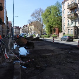 powiększ zdjęcie: Remont ulicy Piastowskiej. Prace na półmetku