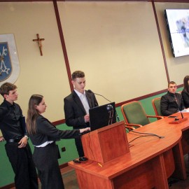 powiększ zdjęcie: Pierwszy legnicki szkolny budżet obywatelski rozstrzygnięty