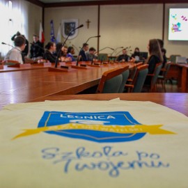 powiększ zdjęcie: Pierwszy legnicki szkolny budżet obywatelski rozstrzygnięty