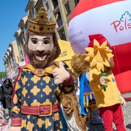 powiększ zdjęcie: Sezon turystyczny otwarty. Czas na zwiedzanie i odkrywanie