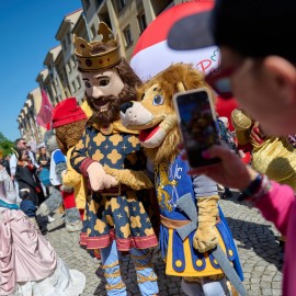 powiększ zdjęcie: Sezon turystyczny otwarty. Czas na zwiedzanie i odkrywanie