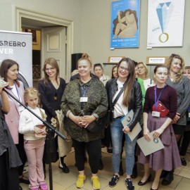 powiększ zdjęcie: Grand Prix Festiwalu SREBRO dla Konstanze Prechtl z Austrii