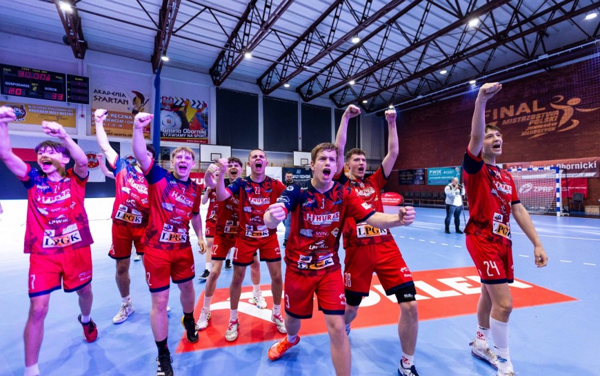 Piłkarze ręczni MSPR Siódemka Miedź Huras Legnica mistrzem Polski
