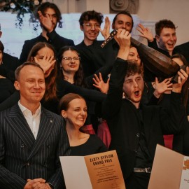 powiększ zdjęcie: Lodz Chamber Choir z Łodzi zdobył Grand Prix Legnica Cantat