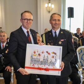 powiększ zdjęcie: Obchody Dnia Strażaka