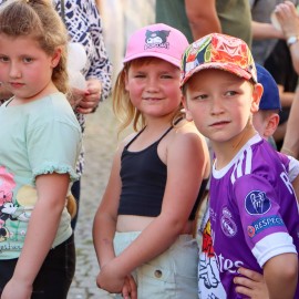 powiększ zdjęcie: Kolorowo, radośnie i zdrowo – Legnica świętowała Dzień Dziecka w Rynku