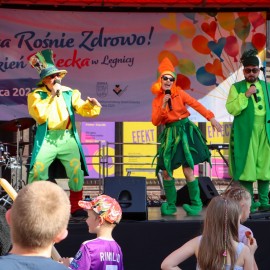 powiększ zdjęcie: Kolorowo, radośnie i zdrowo – Legnica świętowała Dzień Dziecka w Rynku