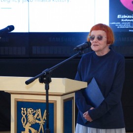 powiększ zdjęcie: Uroczysta sesja Rady Miejskiej z honorami i wyróżnieniami