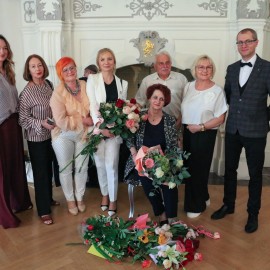 powiększ zdjęcie: Uroczysta sesja Rady Miejskiej z honorami i wyróżnieniami